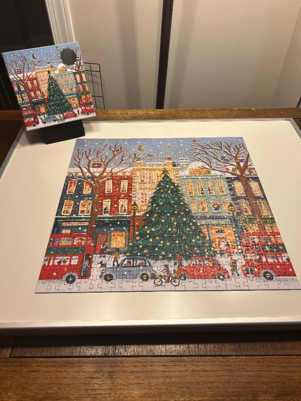 GALISON 500 PIECE FOIL PUZZLE - TINSEL CITY